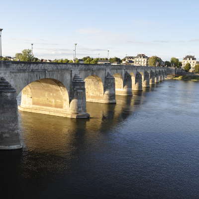 France val-de-loire pont